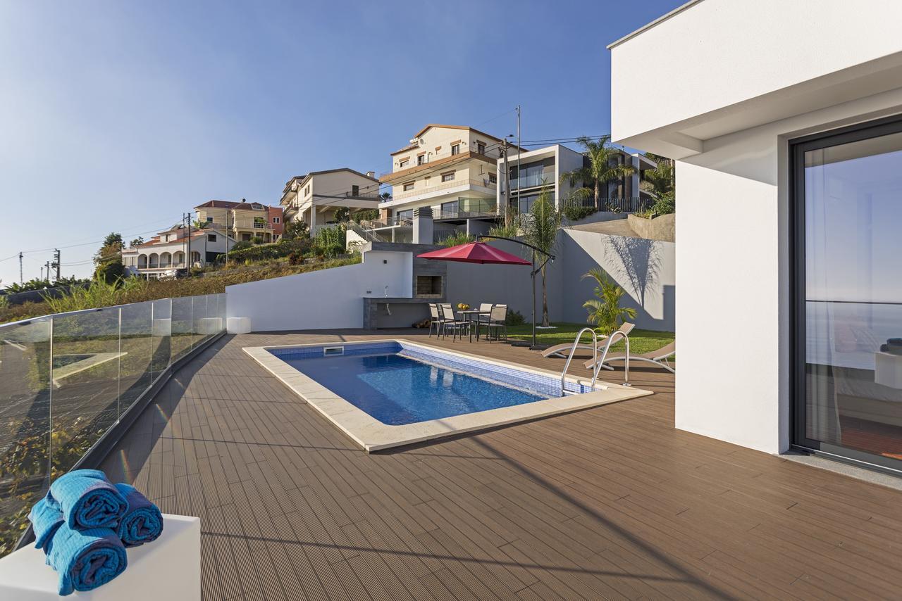 Searenity Vacation Home I By An Island Apart Arco da Calheta  Exteriör bild